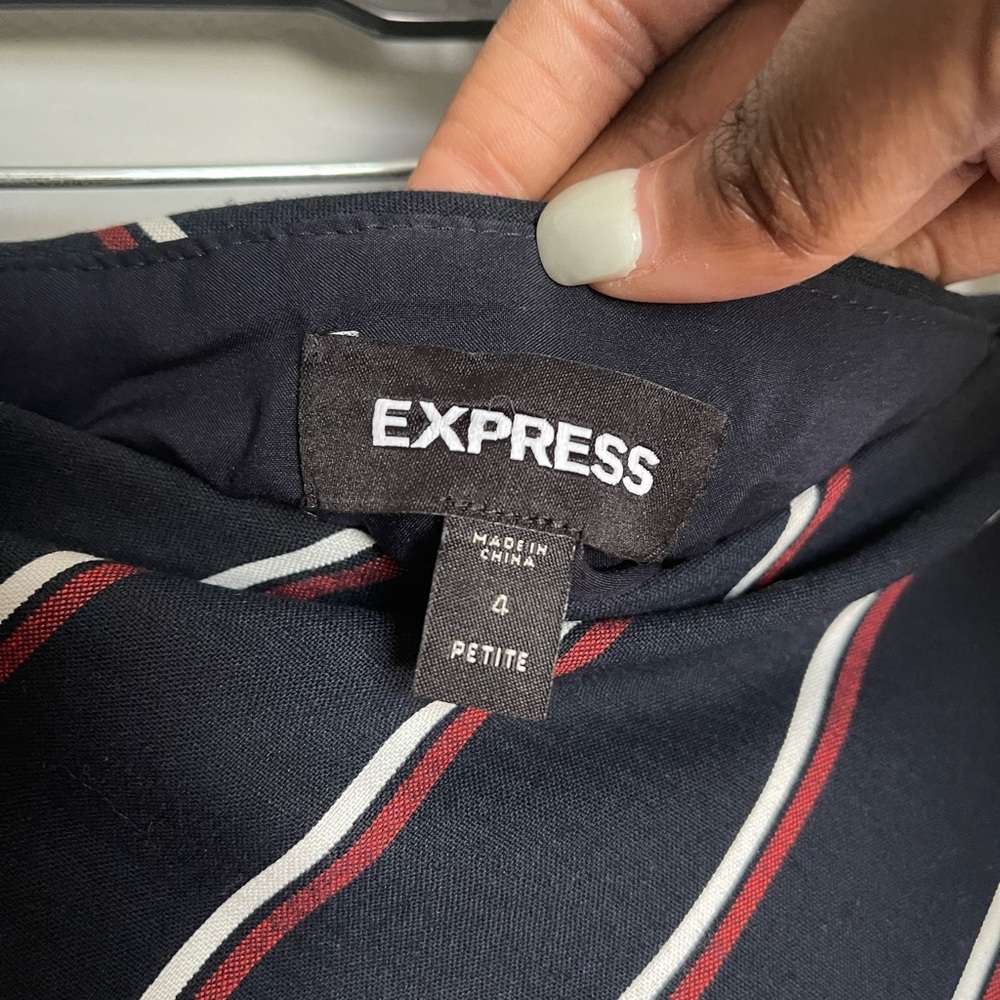 Express mini skirt - Picture 7 of 10